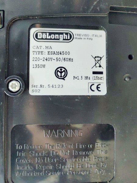 Кавомашина DeLonghi Magnifica ESAM4500 1350w sn 54123 000038485 фото