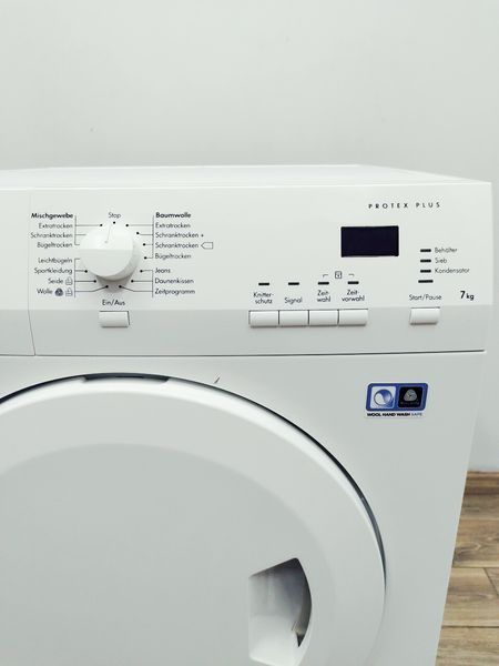 Сушильна машина AEG T65770IH4 7 кг 900w sn 55103226 000040025 фото