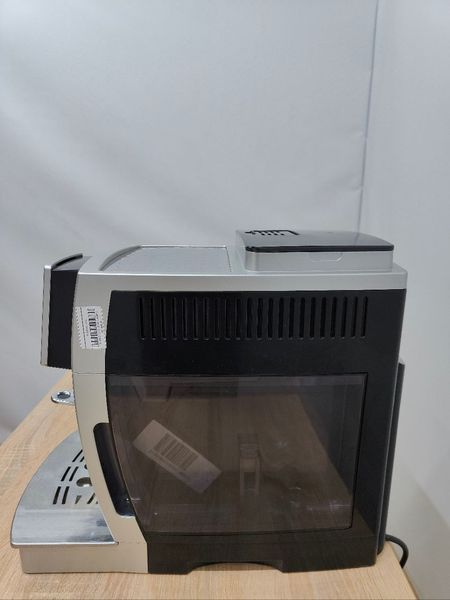 Кофемашина DeLonghi ESAM23420SB 1450W sn 83126 000049616 фото