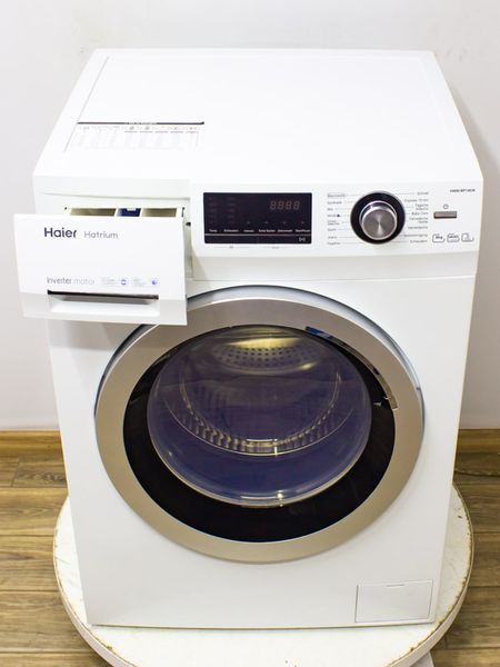 Стиральная машина Haier HW80 BP14636 000031780 фото