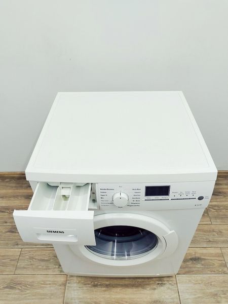 Стиральная машина Siemens WM14E440 05 000036156 фото
