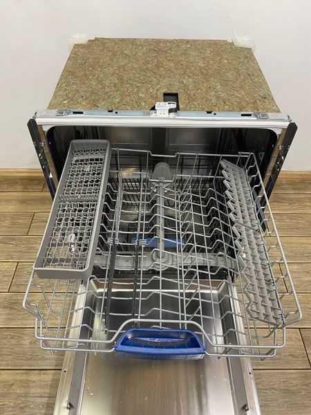 Посудомоечная машина Bosch SBV54M50EU D5 2400W sn 961200511 000048299 фото