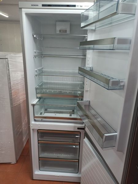 Холодильник двокамерний Siemens KG49EAI40 11 301+112л 90w sn 9308 100987 327е 000037045 фото