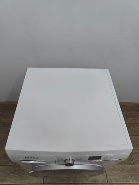 Сушильная машина Siemens WT46W564 800W 7кг sn 9310201207 000050527 фото