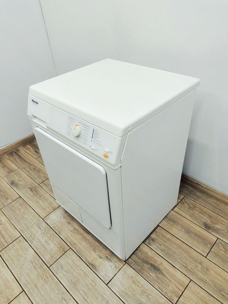 Сушильна машина Miele T233C 2700w 7кг sn 0031687629 000038804 фото