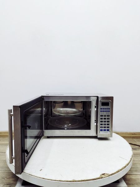 Мікрохвильова піч Clatronic MWG 746 1400w гриль 1200w sn S025W04638 000034964 фото