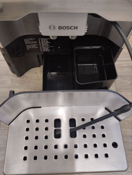 Кавомашина Bosch Vero Aroma CTES32X sn 716120280324006114 000046982 фото