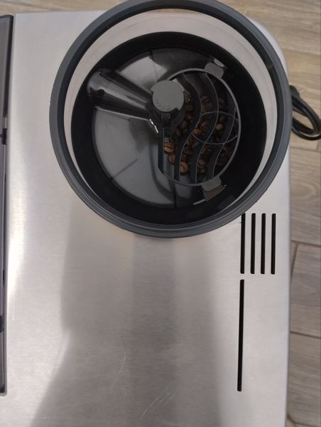Кавомашина Bosch Vero Aroma CTES32X sn 716120280324006114 000046982 фото
