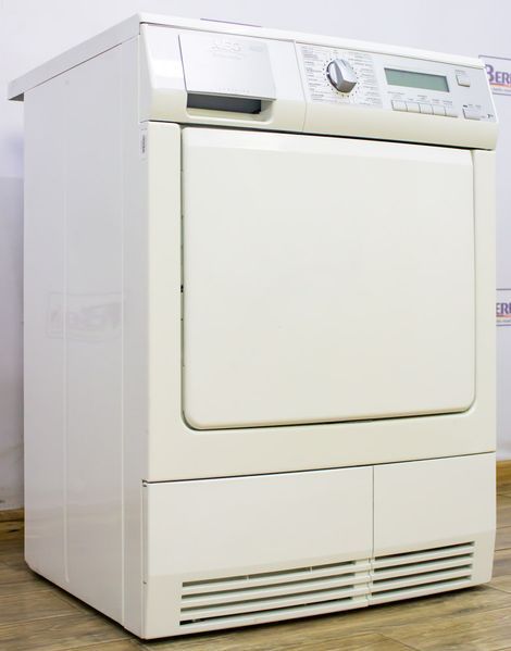 Сушильний автомат AEG T59840 1350W 7 кг sn 01752957 000016995 фото