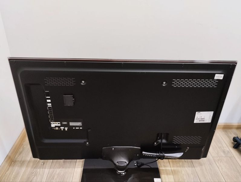 Телевизор Samsung UE46D5700RS 140w sn Z8DY3SOBA01324Y 000047898 фото