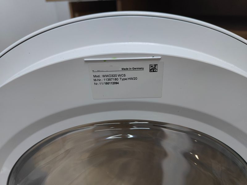Стиральная машина Premium WWD320 WCS 2400W 8кг sn 11150112094 000053928 фото