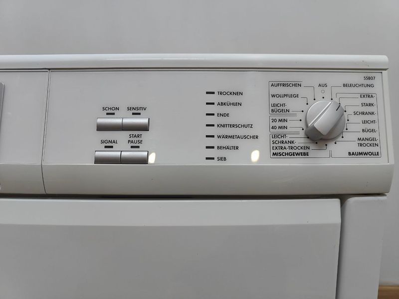 Сушильная машина AEG T55807 2400W 7кг sn 65136940 000051074 фото