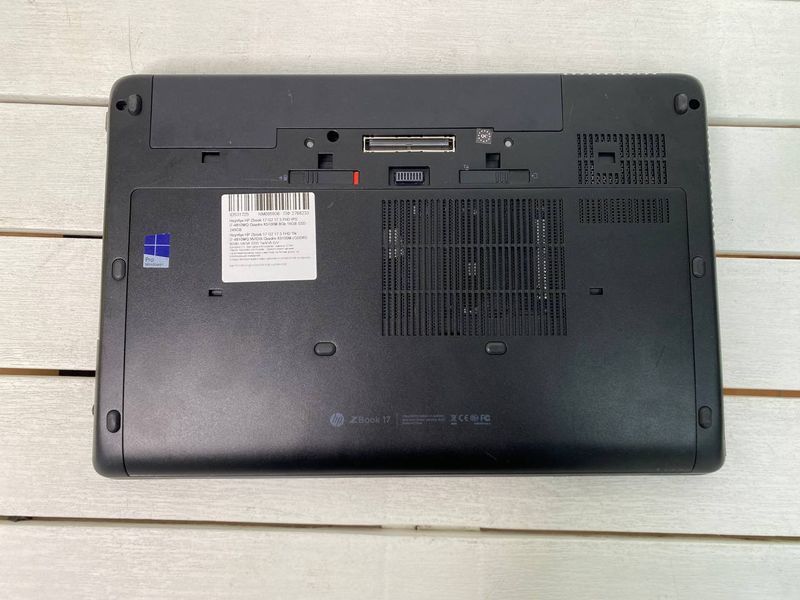 Ноутбук HP Zbook 17 G2 17.3 FHD бат до 2 годин 000053340 фото