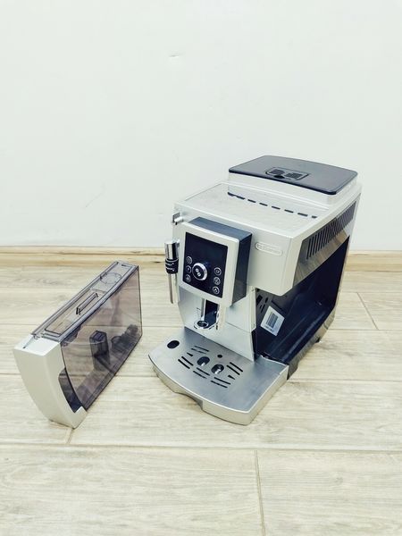 Кофемашина DeLonghi ECAM23 420 SB 000035022 фото
