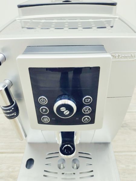 Кофемашина DeLonghi ECAM23 420 SB 000035022 фото