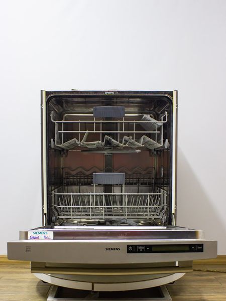 Посудомийна машина Siemens SE20T593EU 04 2500w 12 персон sn 8601 000381 000032101 фото