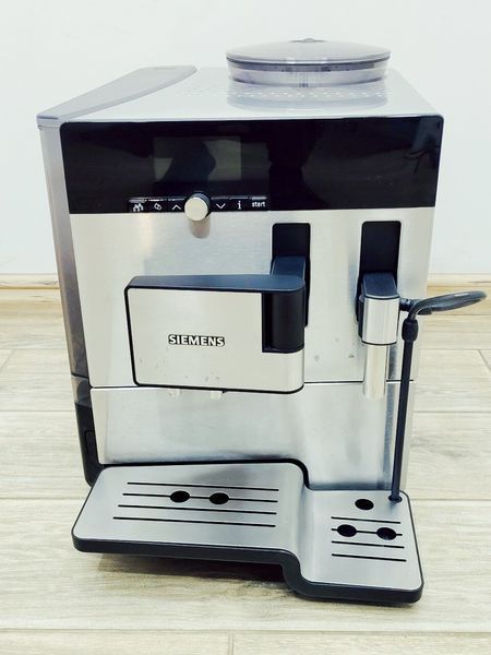 Кофемашина Siemens EQ8 Series 300 TE803509DE 04 000043053 фото