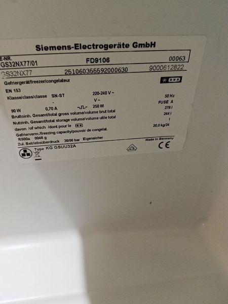 Морозильна камера Siemens GS32NX77 250W 244л sn 00063 n531 000051088 фото