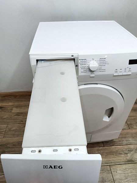 Сушильная машина AEG T65370AH3 950w 7 кг sn 44271080 000046178 фото