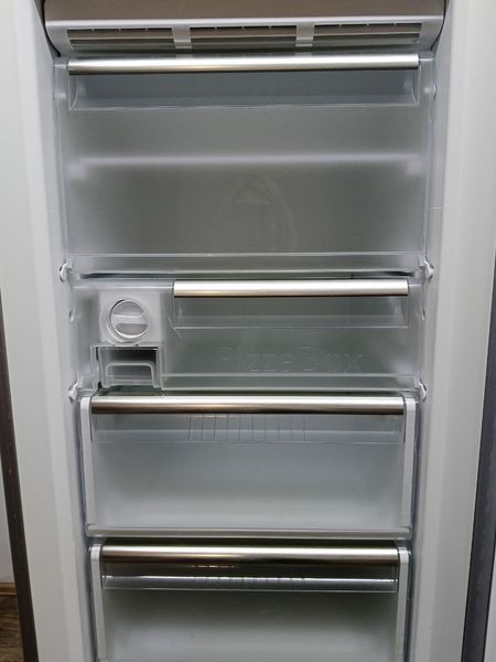 Морозильна камера Siemens GS32NX77 250W 244л sn 00063 n531 000051088 фото