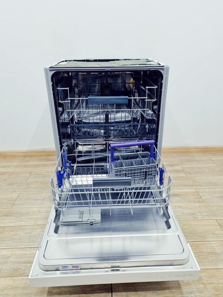 Посудомоечная машина Beko DSN6634W1 000039442 фото