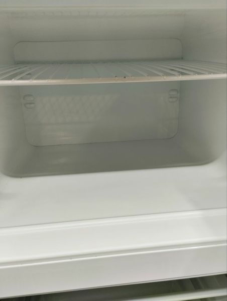 Холодильник AEG S60240DT4 140W 186+44л sn 02350131 000047909 фото