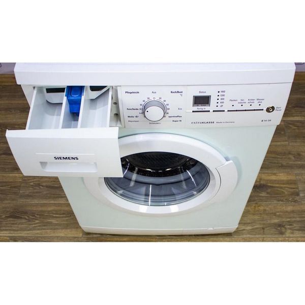 Стиральная машина Siemens WM14E392 21 000010281 фото