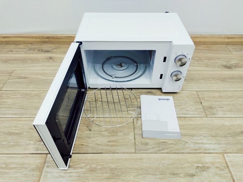 Мікрохвильова піч Gorenje MO20E2W 1280w гриль 1000w sn 03630829 000036516 фото