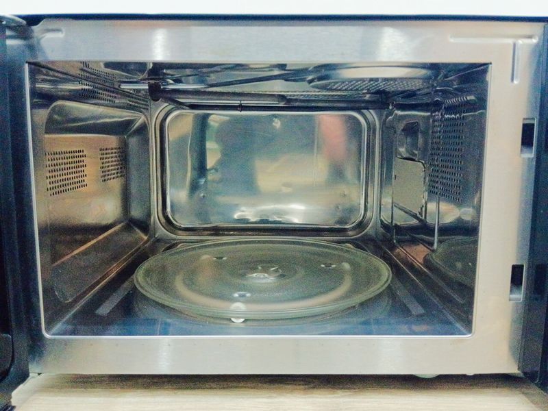 Микроволновая печь Hanseatic D90D25ASLR 000039623 фото