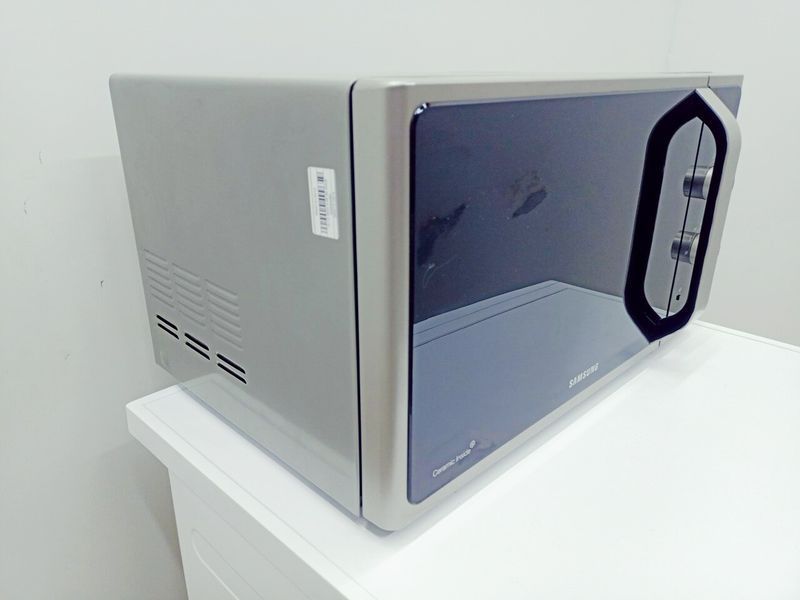 Мікрохвильова піч Samsung MS28F303EFS 1000w 28л sn 0A307WTTA00698 Silver 000043083 фото
