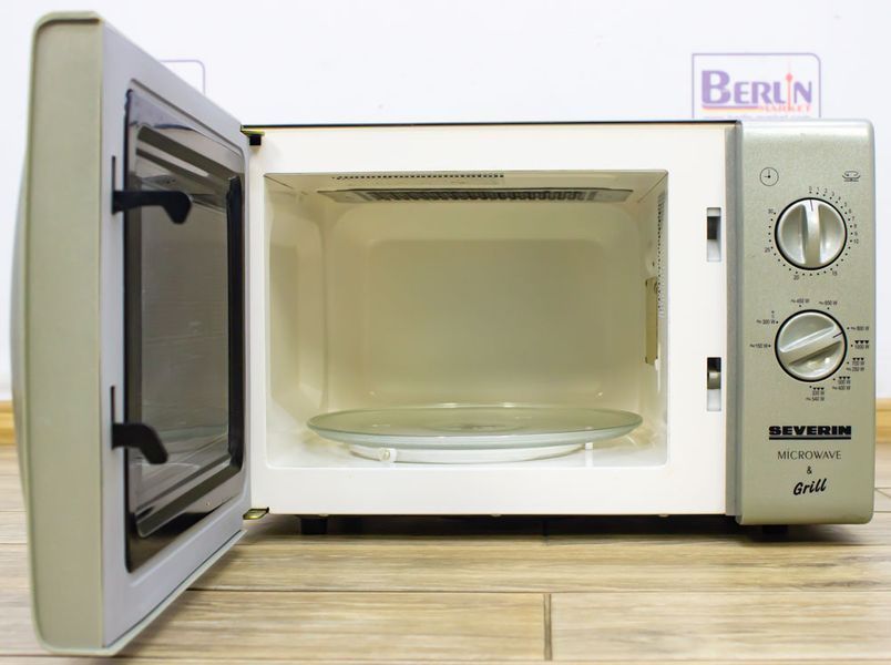 Мікрохвильова піч Severin MW 7822 1200W гриль 1000W sn S02188721495 000016604 фото