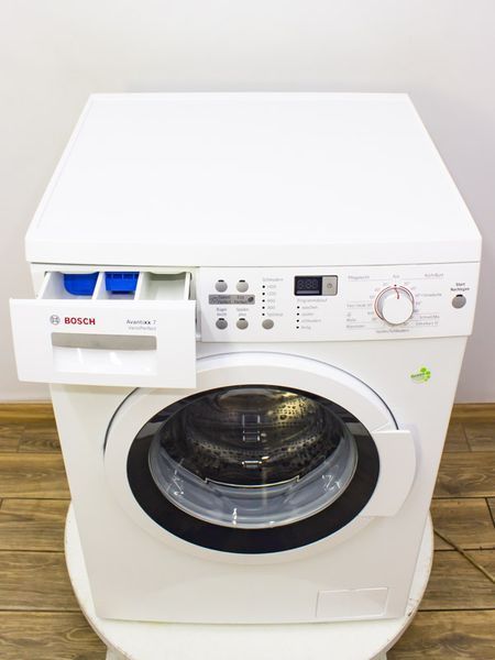 Стиральная машина Bosch Avantixx7 WAQ28340 03 000024476 фото