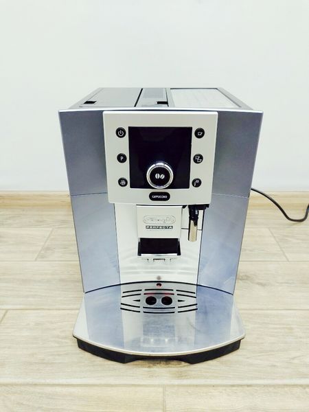 Кавомашина DeLonghi Perfecta ESAM5500 M 1350w sn 94917 000038488 фото