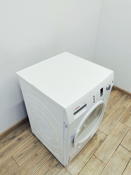 Сушильная машина Bosch Avantixx8 WTE863XL 33 000036400 фото