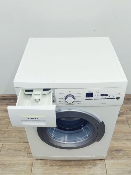 Стиральная машина Siemens WM14E34FCB 25 000041688 фото