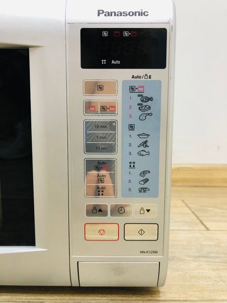 Мікрохвильова піч Panasonic NN K125MB GPG 2050w гриль 1000w sn 9800486 000044988 фото