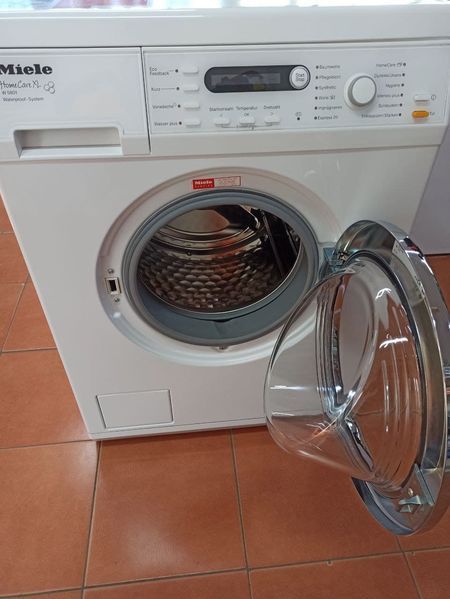 Стиральная машина Miele W5847 000034697 фото