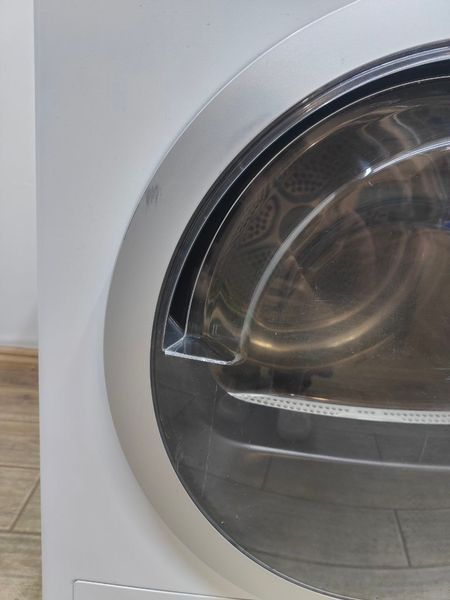 Сушильная машина Bosch WTW875WO 07 1000W 8кг sn 203942 000050528 фото