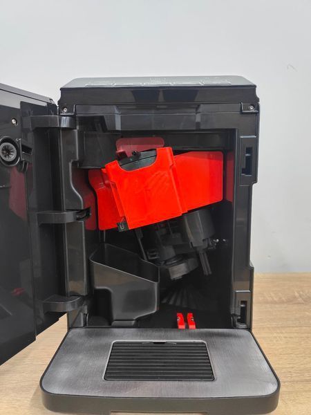 Кофемашина Bosch Vero Cup 300 TIS30159DE02 1300W sn 9903703950 000052367 фото