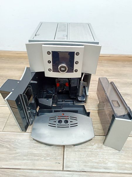 Кофемашина Delonghi Perfecta ESAM5400 S 1450w sn 10719 000046181 фото