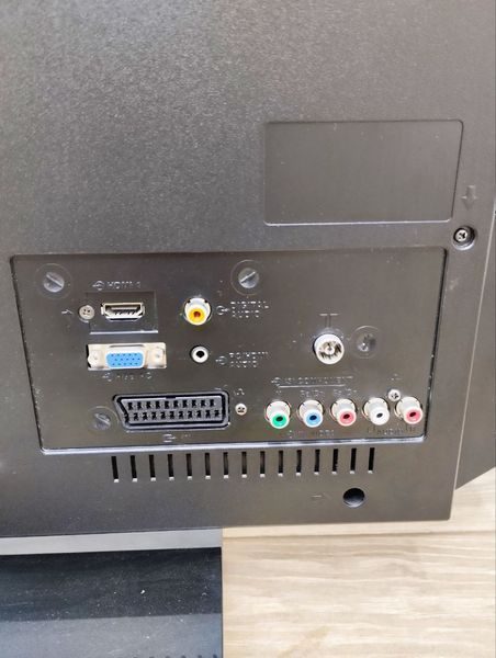 Телевізор Toshiba 32HL833G 90w sn 51K10838 000047899 фото