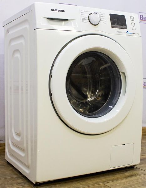Стиральная машина Samsung WF70F5E0Q4W 000016262 фото