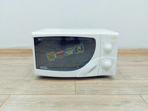 Мікрохвильова піч DeLonghi MW 401 1250w гриль 1000w sn 91207 000039624 фото
