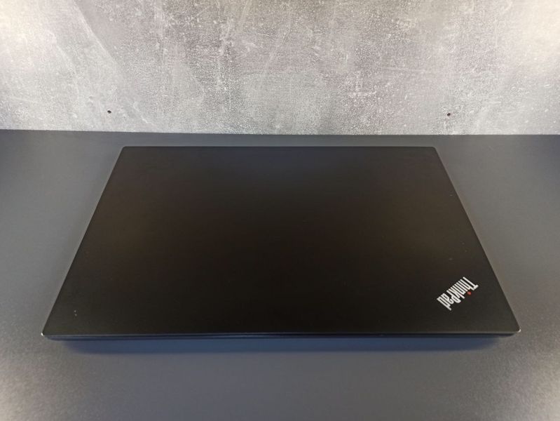 Ноутбук Lenovo ThinkPad E15 15.6 FHD бат 4:30 годин 000051008 фото