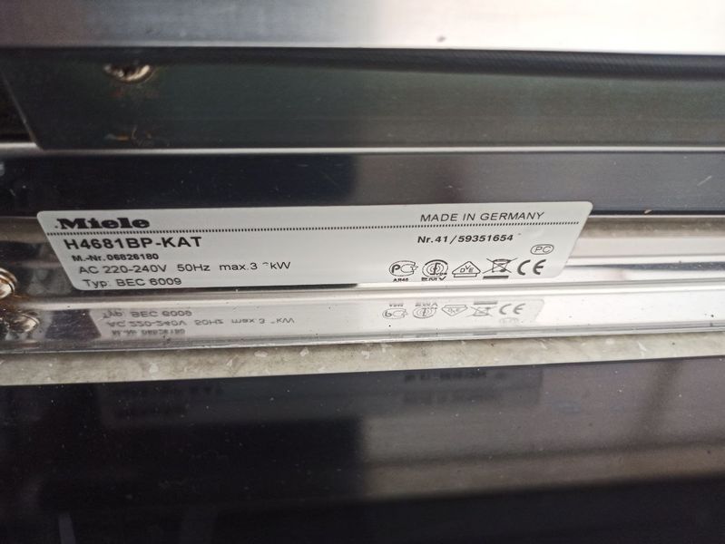 Електродуховка Miele H4681BP 3000w sn 4159351654 000040671 фото