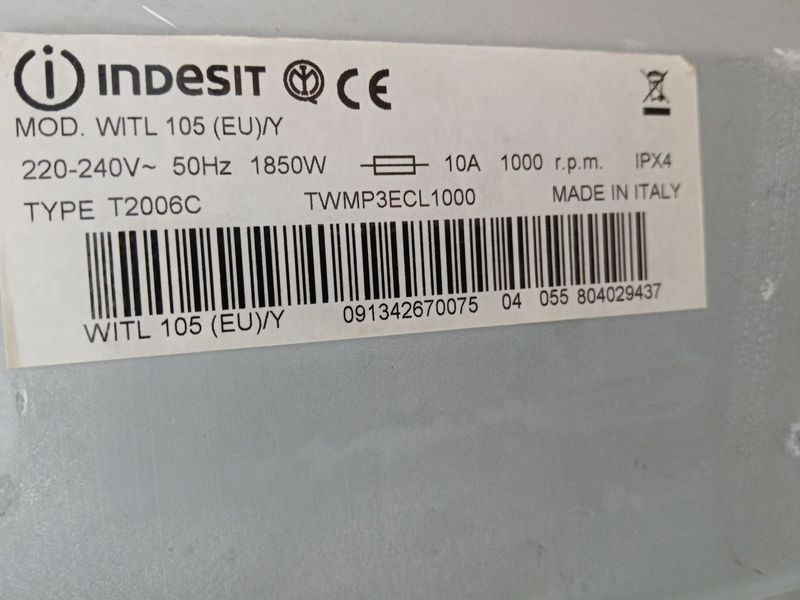 Стиральная машина вертикальная Indesit WITL105 1850W 5кг sn 804029432 000049458 фото