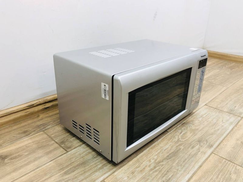 Мікрохвильова піч Panasonic NN K125MB GPG 2050w гриль 1000w sn 9800486 000044988 фото
