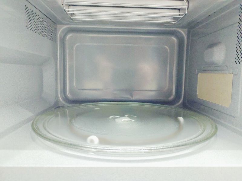 Мікрохвильова піч Panasonic NN GD371S 1150w гриль 1050w sn 5E72160206 000038727 фото