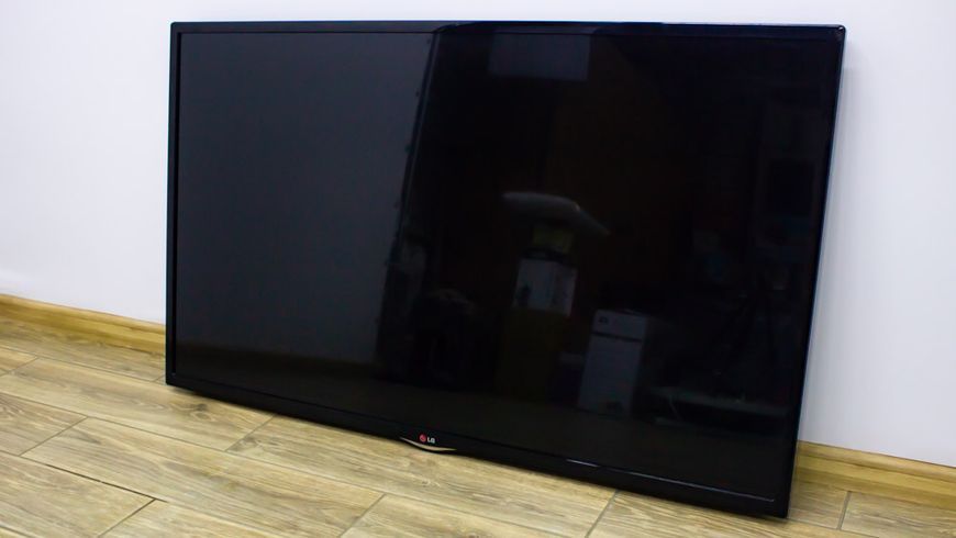 Телевизор LG 47LN5708 000018357 фото