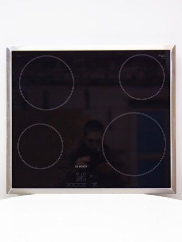 Варочная поверхность Bosch PKE645B17E 02 000030594 фото
